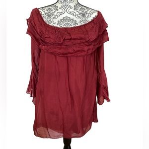 Women’s flowy peasant style blouse